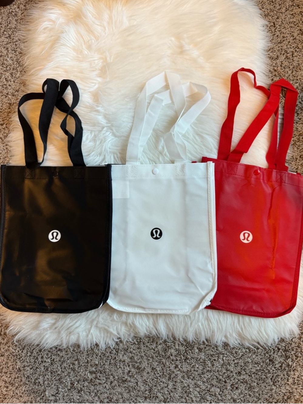Lot 3 lululemon shopping bags reusable bags